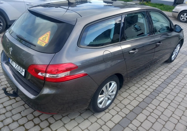 Peugeot 308 cena 32900 przebieg: 226700, rok produkcji 2017 z Wieliczka małe 154